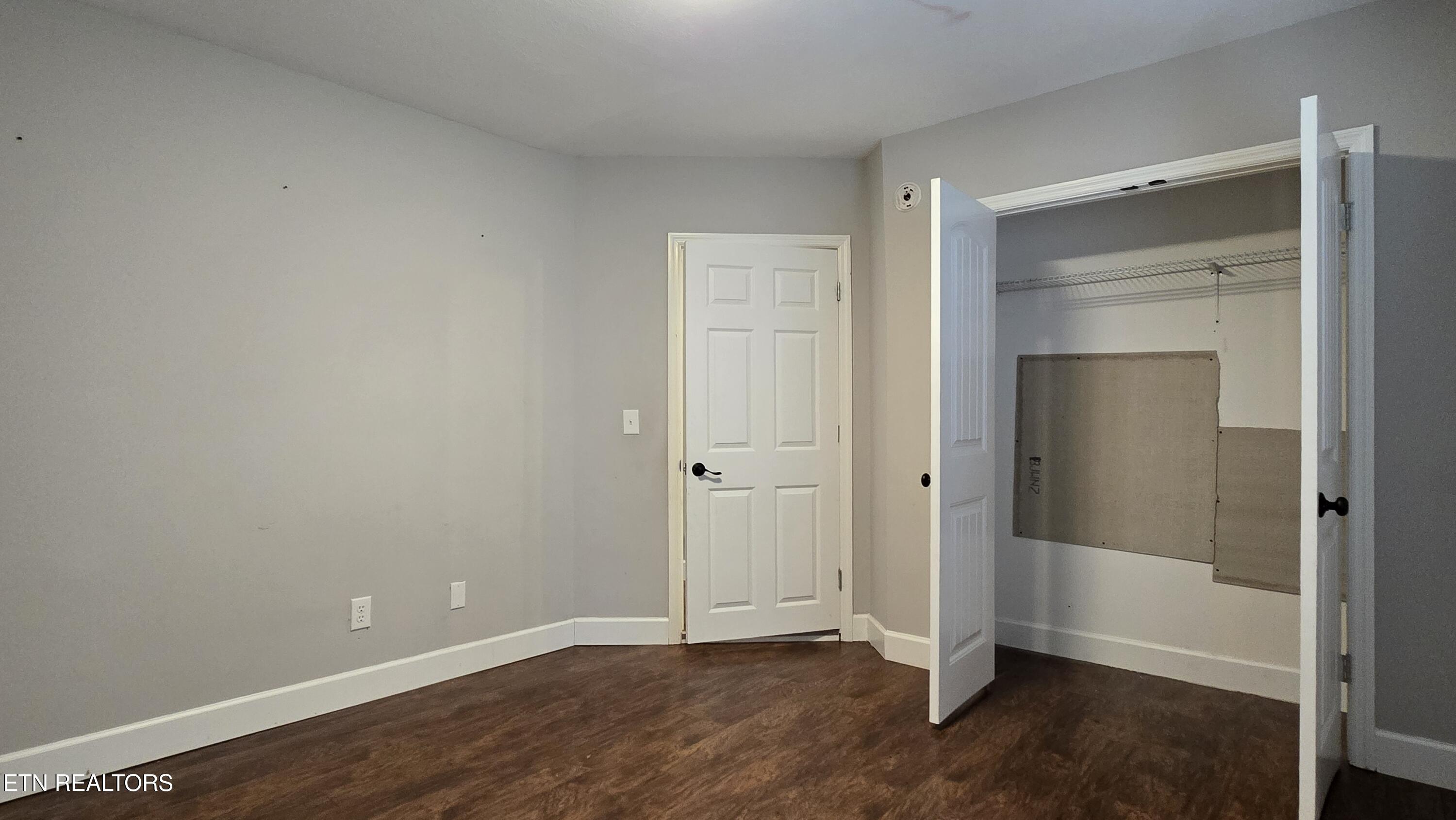 605 Guille Street Athens, TN 37303 - Photo 13 of 34 20250715_125916