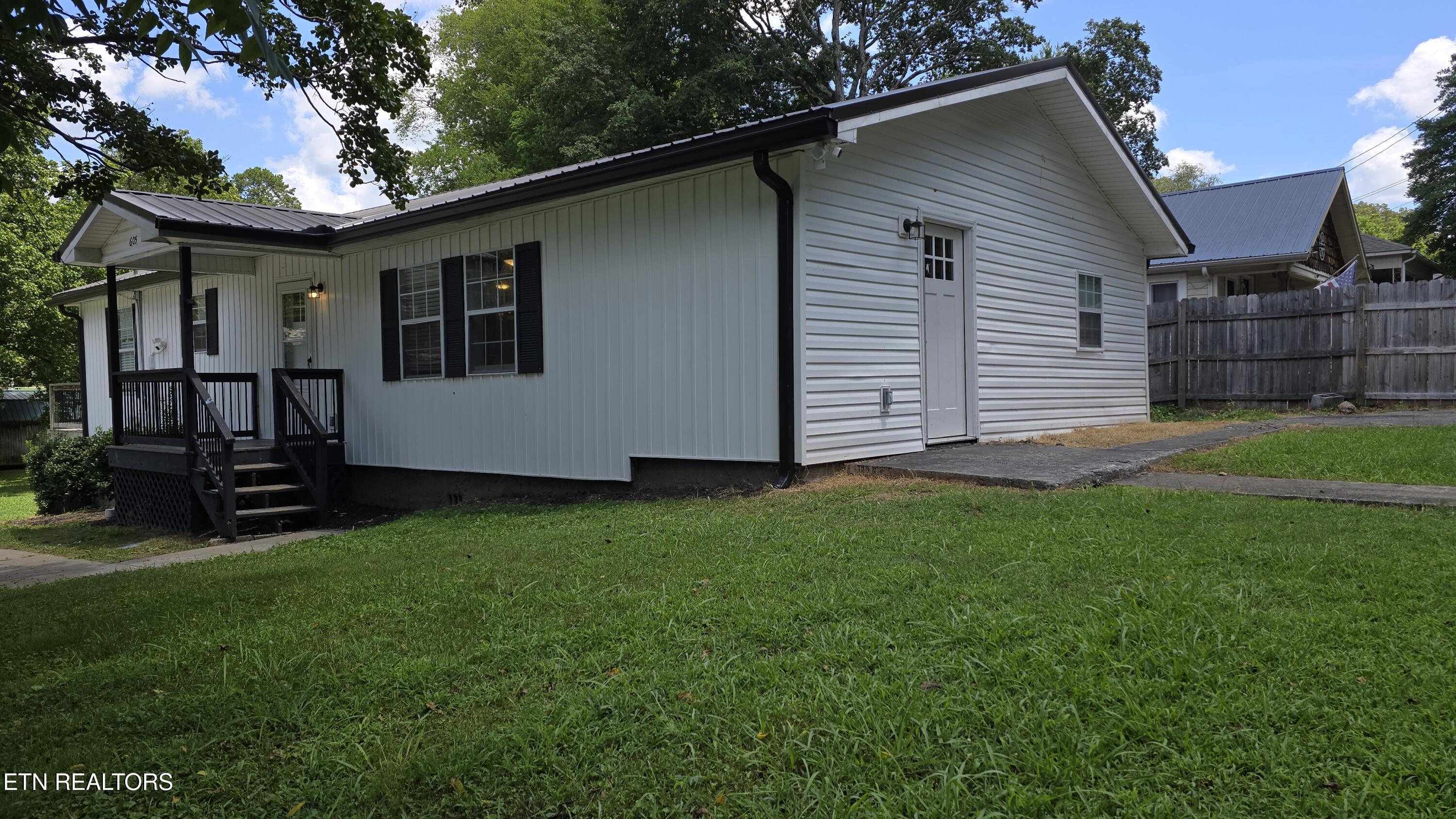 605 Guille Street Athens, TN 37303 - Photo 32 of 34 20250715_130323