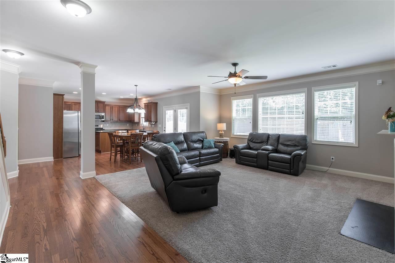 409 Rivanna Lane Greenville, SC 29607 - Photo 8 of 34 Gallery Image 8