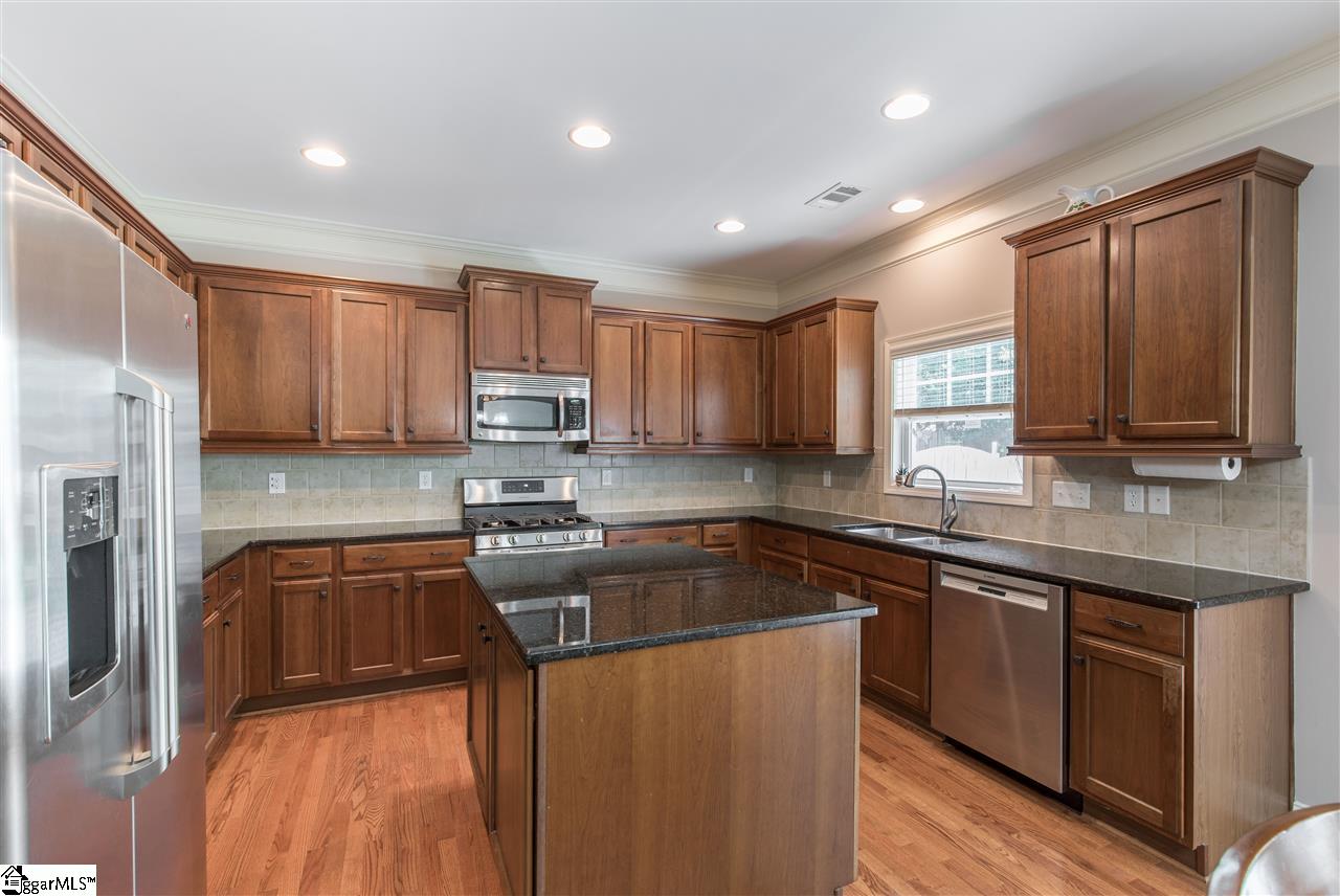409 Rivanna Lane Greenville, SC 29607 - Photo 10 of 34 Gallery Image 10