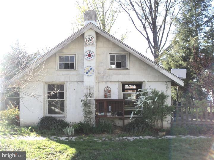 331 Loller Road Hatboro, PA 19040 - Photo 17 of 24 Exterior Back