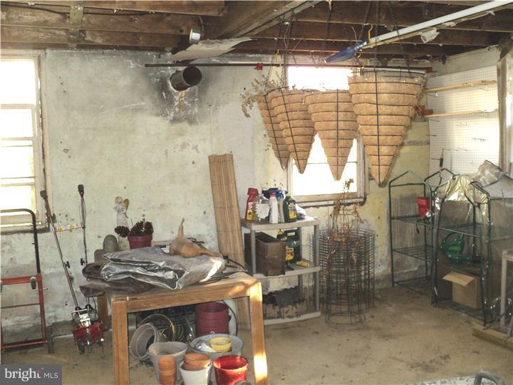 331 Loller Road Hatboro, PA 19040 - Photo 23 of 24 Garage