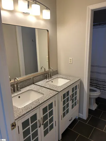 $2,200 | 206 South Chancelor Drive, Simpsonville, SC 29681