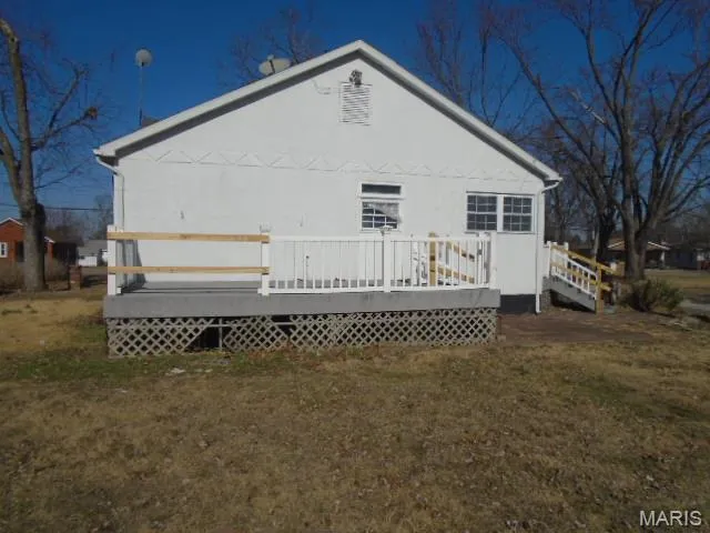 $93,000 | 802 East Chestnut Street, Desloge, MO 63601