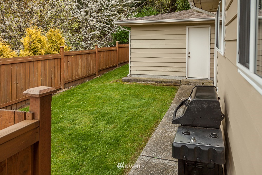 3520 214th Street Southwest Brier, WA 98036 - Photo 22 of 25