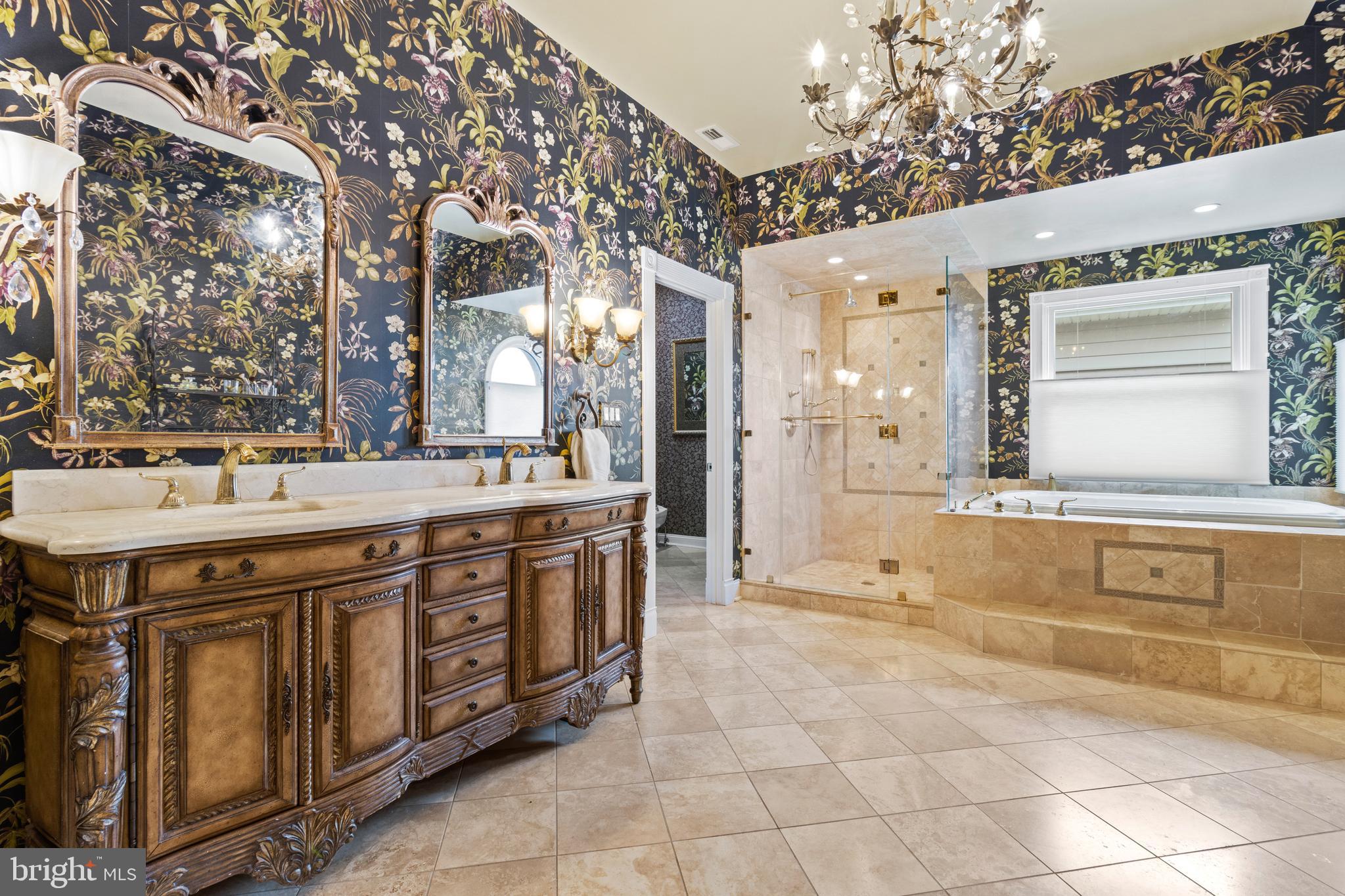 239 Bay Front Drive Pasadena, MD 21122 - Photo 16 of 33 Primary's luxury bath