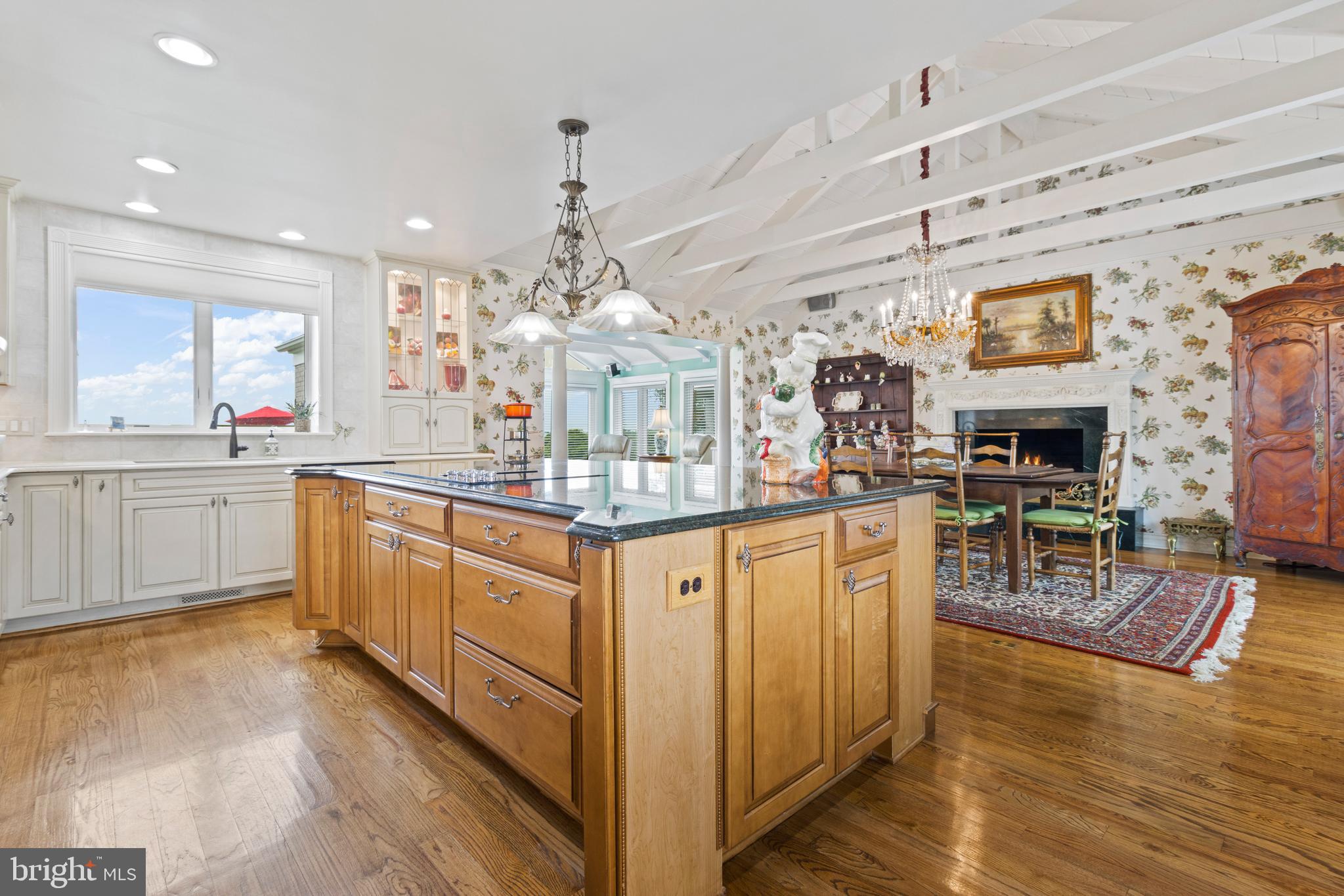 239 Bay Front Drive Pasadena, MD 21122 - Photo 9 of 33 Gourmet Kitchen with eat-in area or Family Room