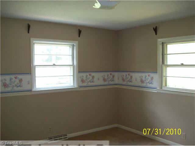 2074 Emorywood Road Rural Hall, NC 27045 - Photo 5 of 9 Interior Space/Layout.