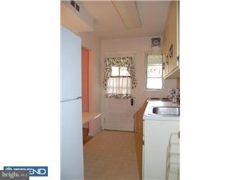 310 East Rambo Street Bridgeport, PA 19405 - Photo 4 of 9 Gallery Image 4