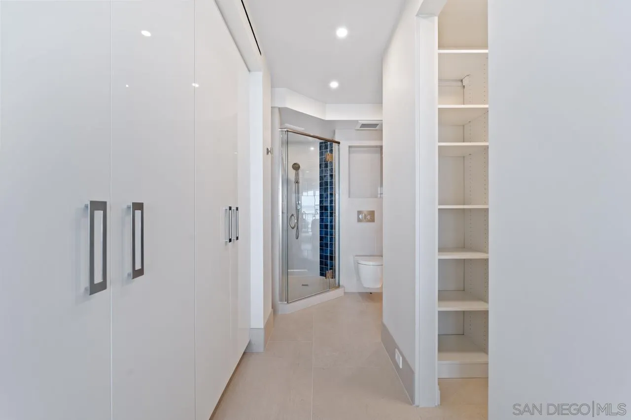 939 Coast La, Unit 16G La Jolla, CA 92037 - Photo 38 of 69 a view of a hallway with closet and entryway