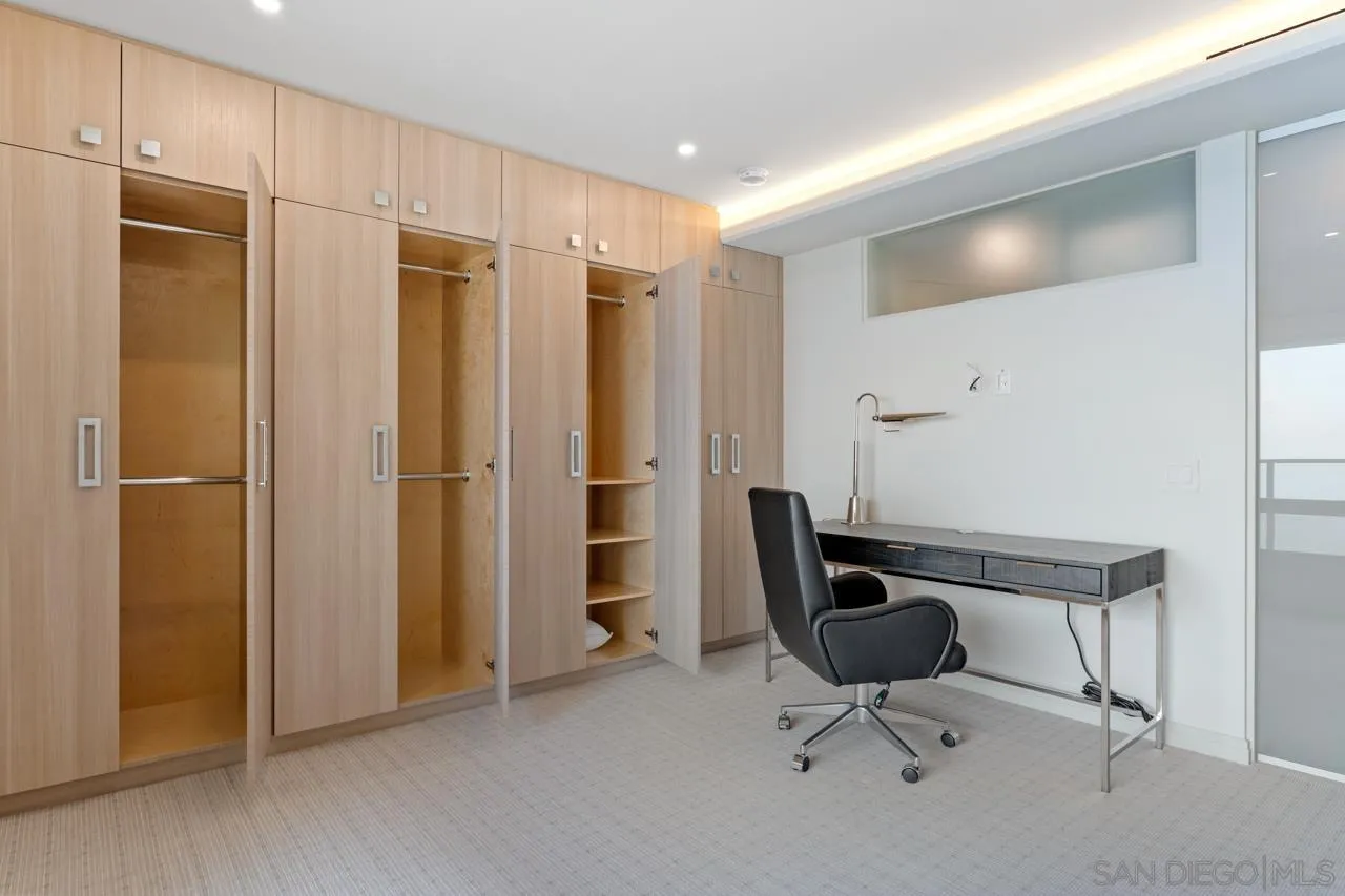 939 Coast La, Unit 16G La Jolla, CA 92037 - Photo 48 of 69 a view of a workspace with furniture