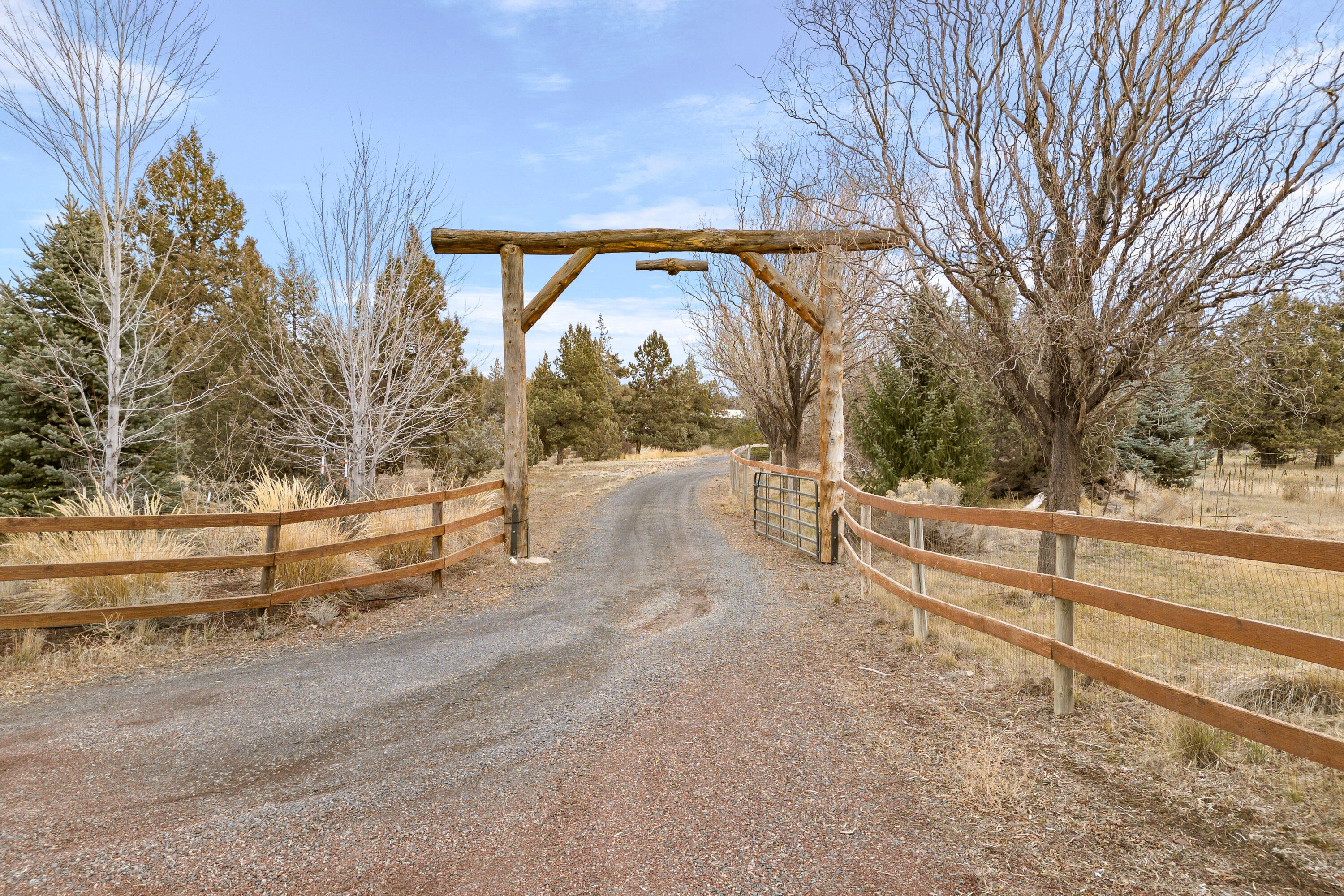5871 Southwest Badger Road Terrebonne, OR 97760 - Photo 32 of 50 DJI_0804