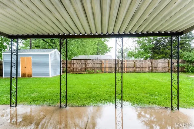 $1,870 | 710 Lexington Park, Florissant, MO 63031