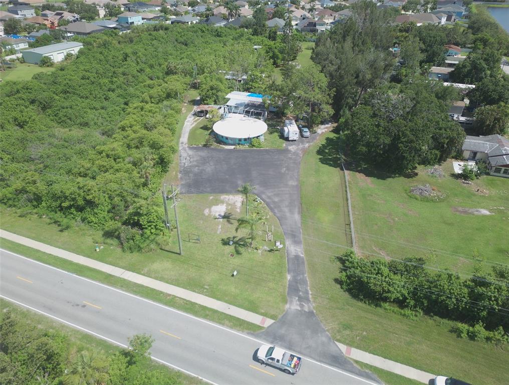 1603 West Shell Point Road Ruskin, FL 33570 - Photo 14 of 18