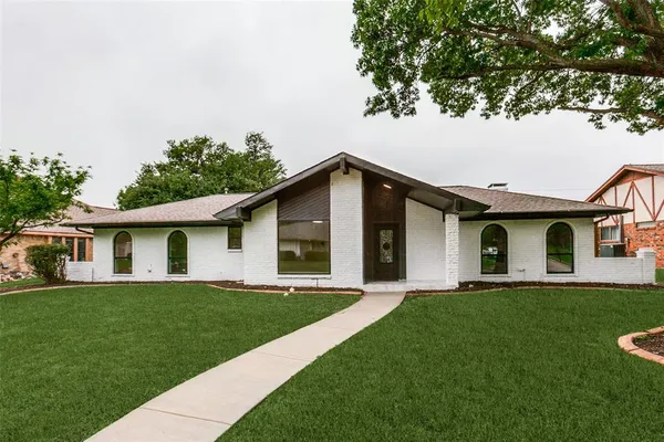 $584,900 | 3609 Knob Hill Drive, Plano, TX 75023