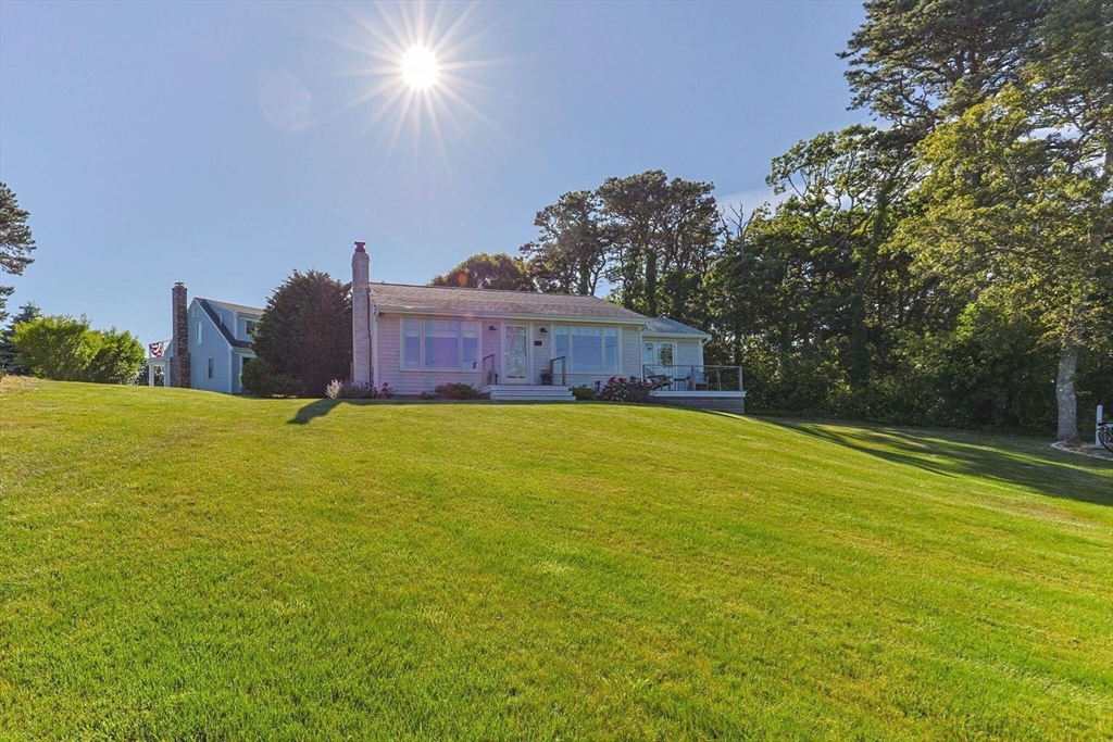 17 Bog Way Chatham, MA 02633 - Photo 1 of 38