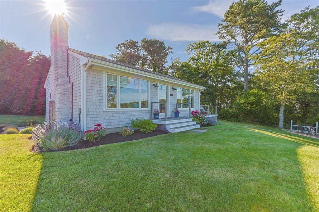 17 Bog Way Chatham, MA 02633 - Photo 2 of 38