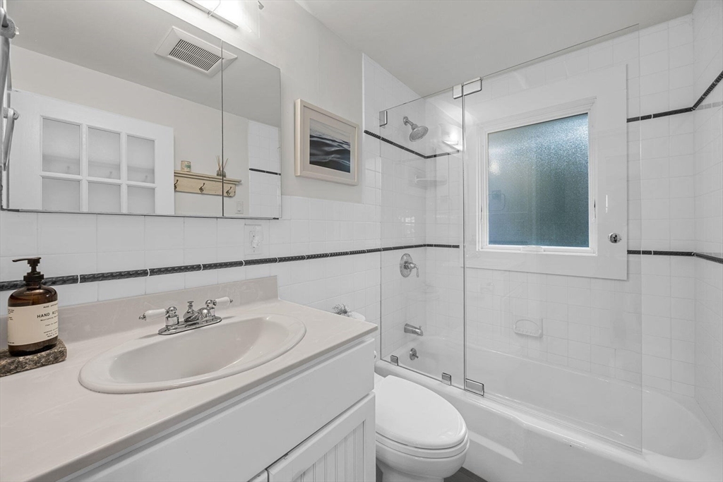 17 Bog Way Chatham, MA 02633 - Photo 21 of 38