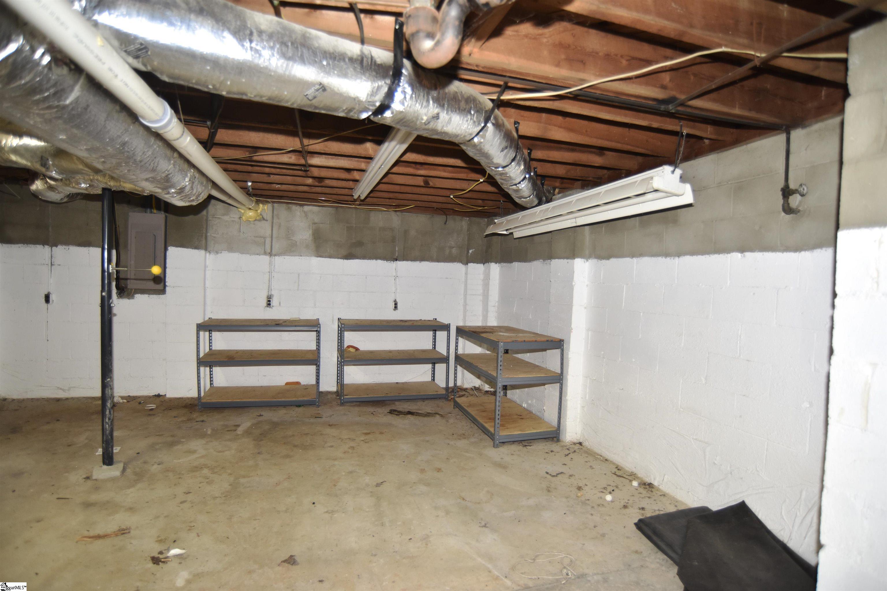 105 Rockmont Road Greenville, SC 29615 - Photo 26 of 28