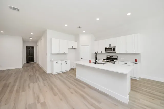 $439,990 | 14380 Zion Gate Crossing, Conroe, TX 77384