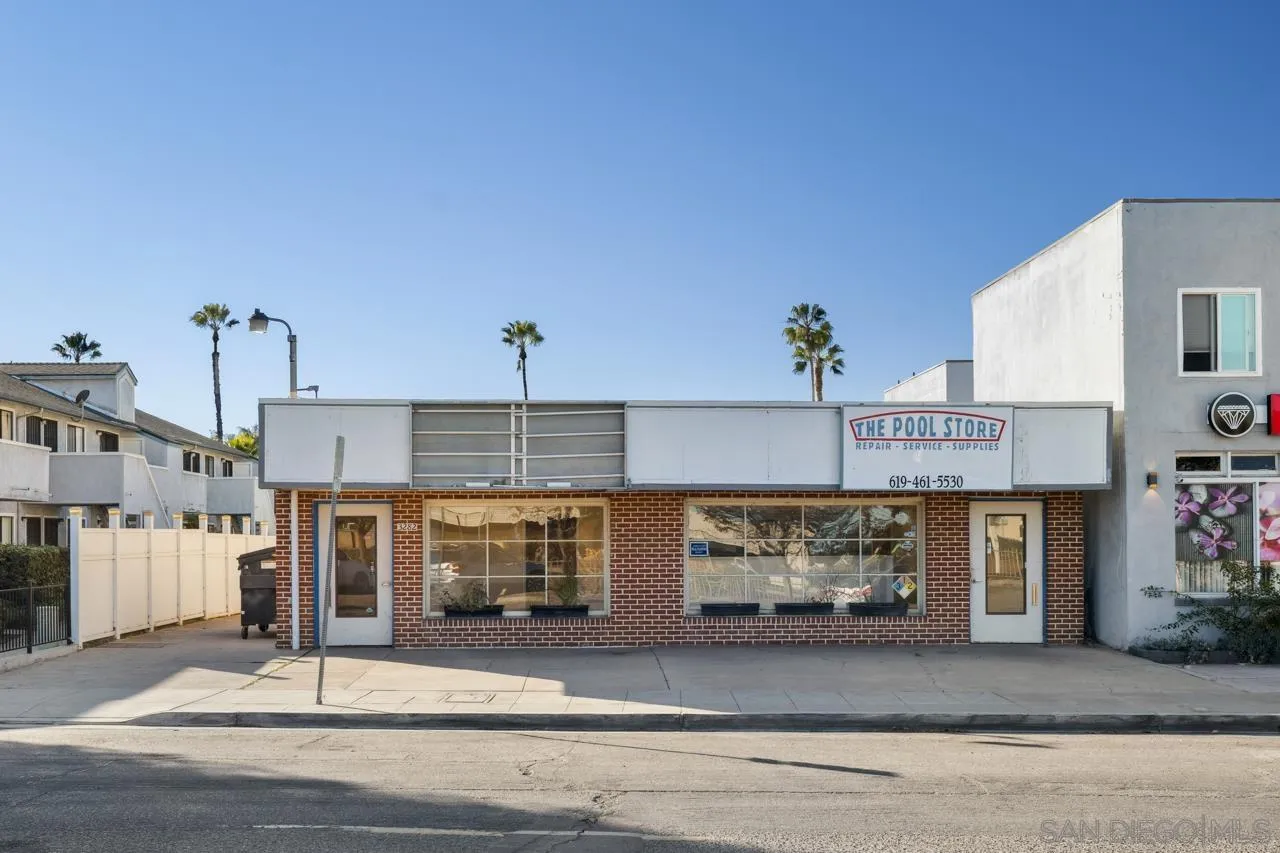 3276-3282 Main Street Lemon Grove, CA 91945 - Photo 46 of 75 a front view of a building with entryway