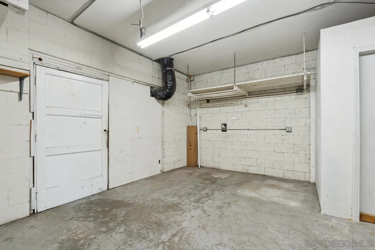 3276-3282 Main Street Lemon Grove, CA 91945 - Photo 74 of 75 a view of garage