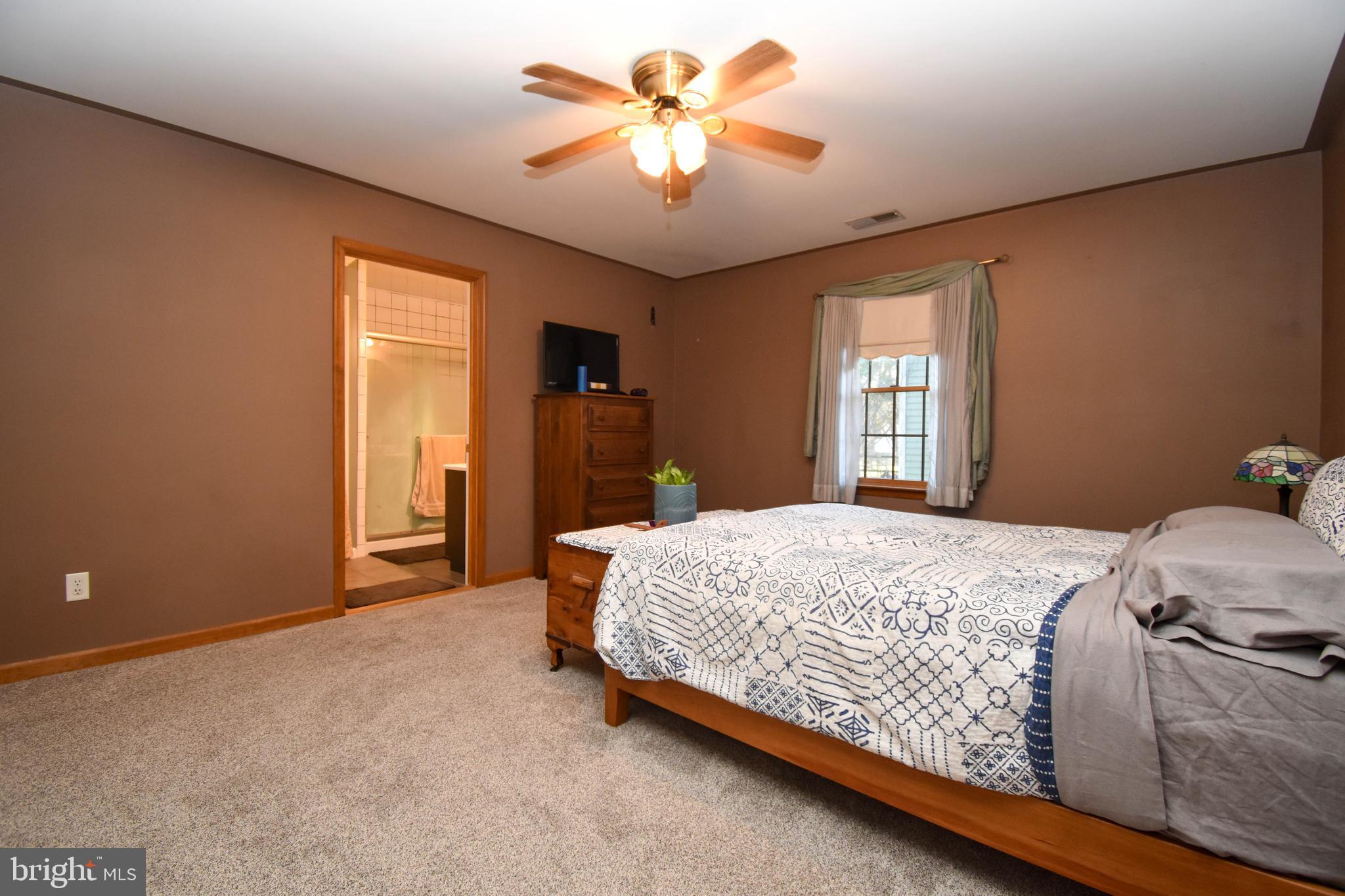 22929 Peterkins Road Georgetown, DE 19947 - Photo 14 of 34 Primary Suite