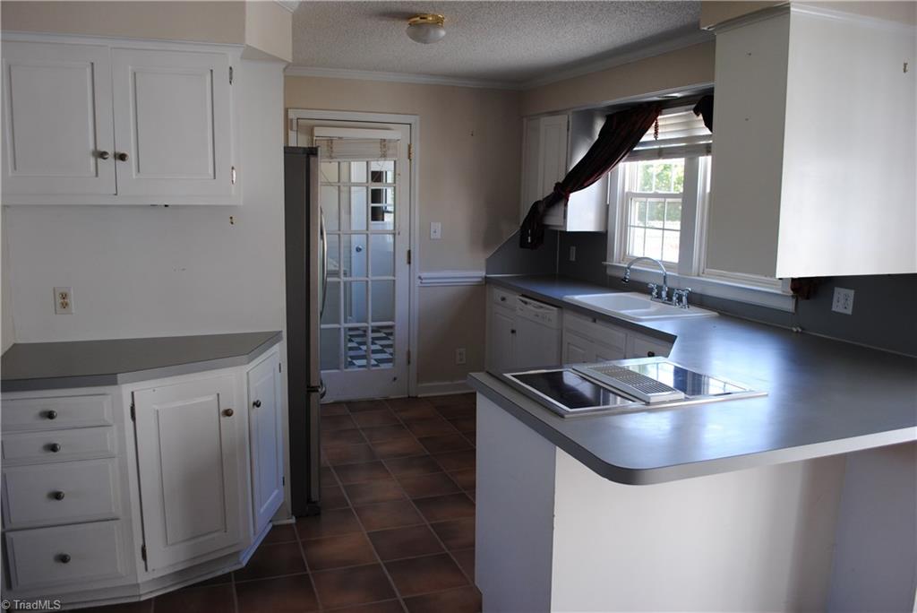 310 Knox Road Gibsonville, NC 27249 - Photo 7 of 14 Gallery Image 7