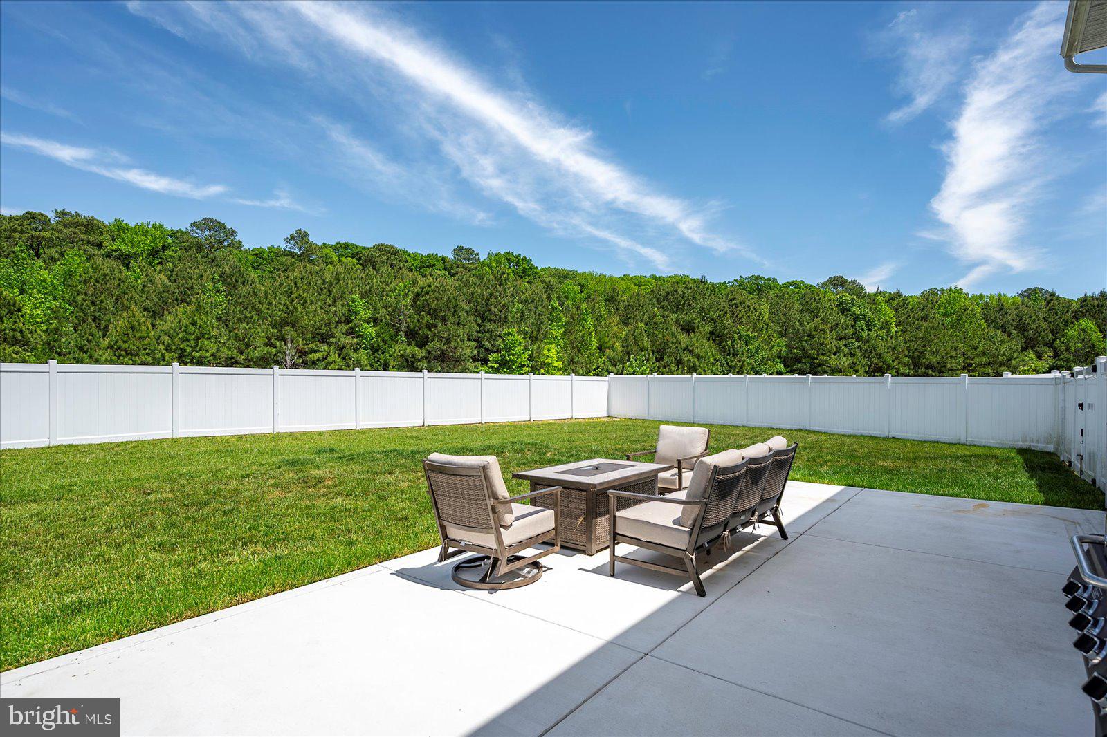 114 Mariners Way Cambridge, MD 21613 - Photo 37 of 49 Patio