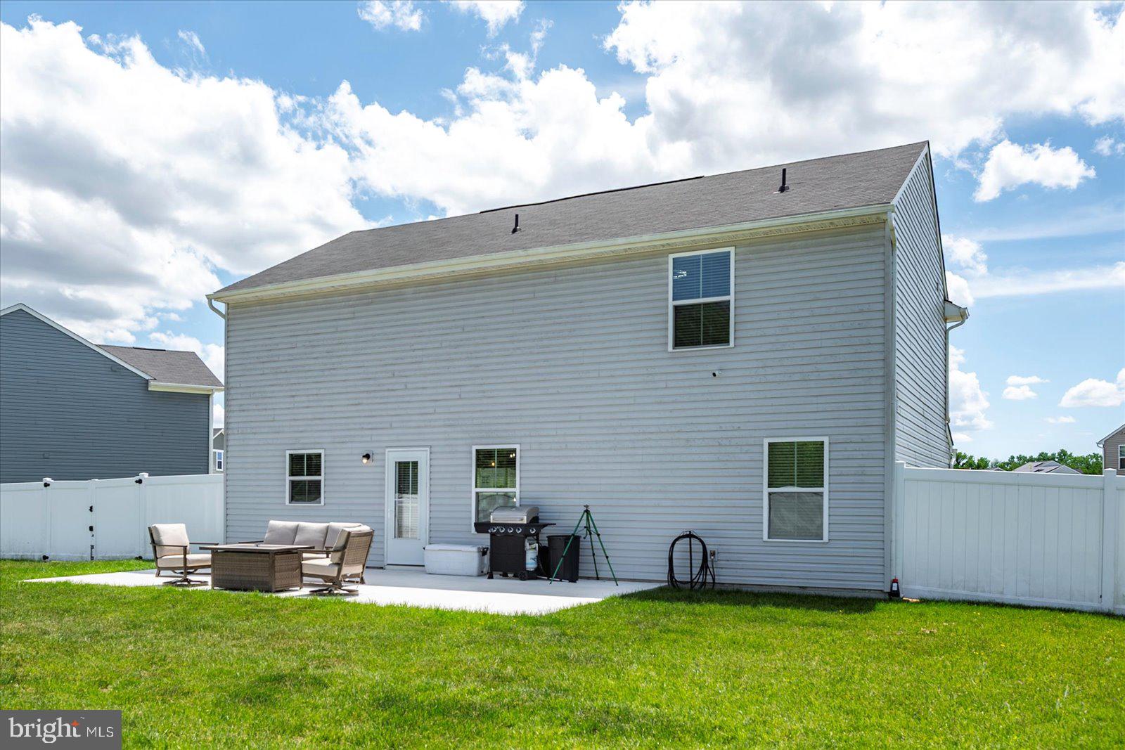 114 Mariners Way Cambridge, MD 21613 - Photo 42 of 49 Back