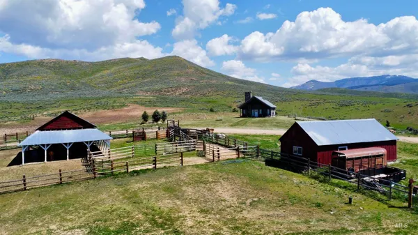 $2,750,000 | 219 West 425 North, Fairfield, ID 83327