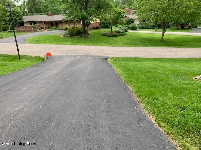 822 Huntington Road Louisville, KY 40207 - Photo 36 of 37 42