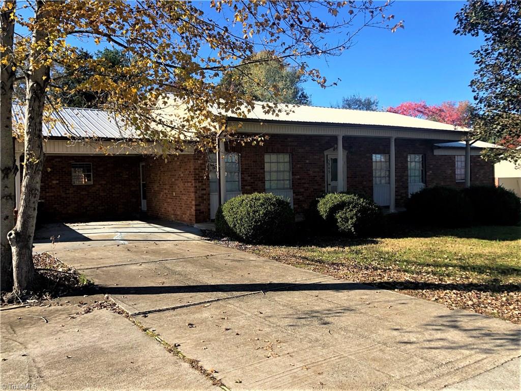 3945 Johnson Street High Point, NC 27265 - Photo 3 of 11 Gallery Image 3