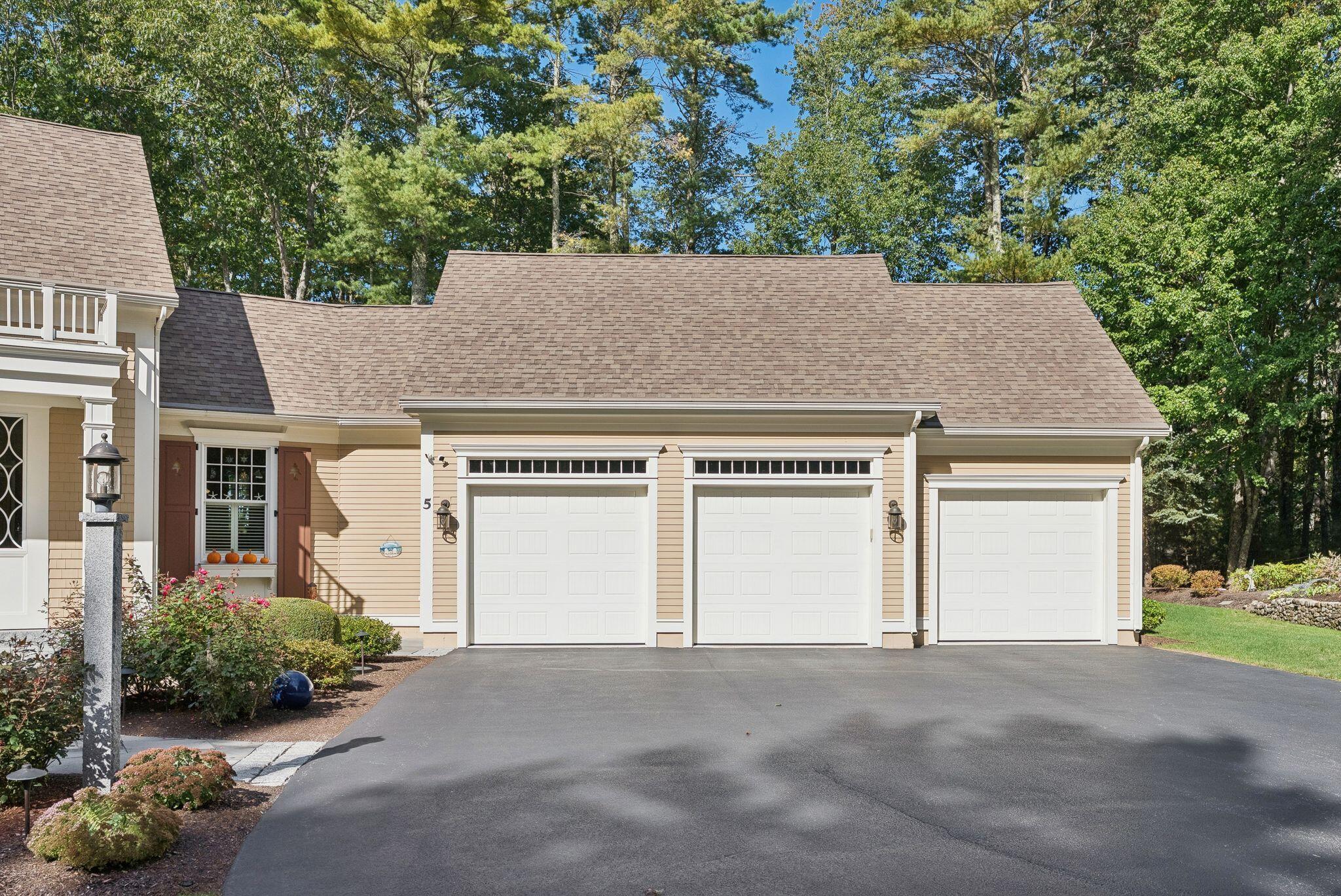 5 Surrey Lane Kennebunk, ME 04043 - Photo 5 of 61 6_DSC07012
