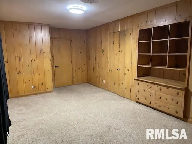 $199,900 | 413 West Grant Street, Pittsfield, IL 62363