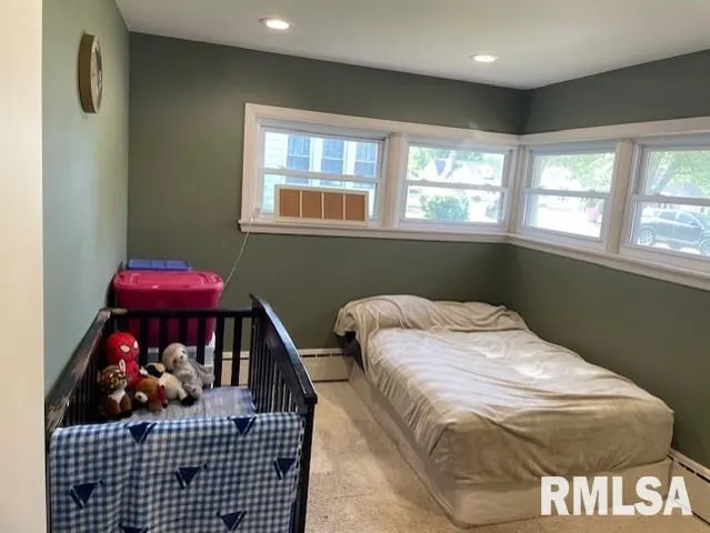 $199,900 | 413 West Grant Street, Pittsfield, IL 62363