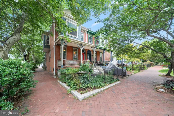 $299,000 | 800 West 10th Street, Wilmington, DE 19801