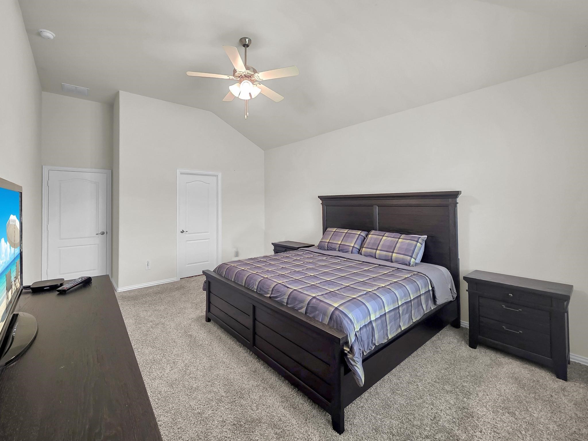 398 Shoreview Drive Conroe, TX 77303 - Photo 15 of 33