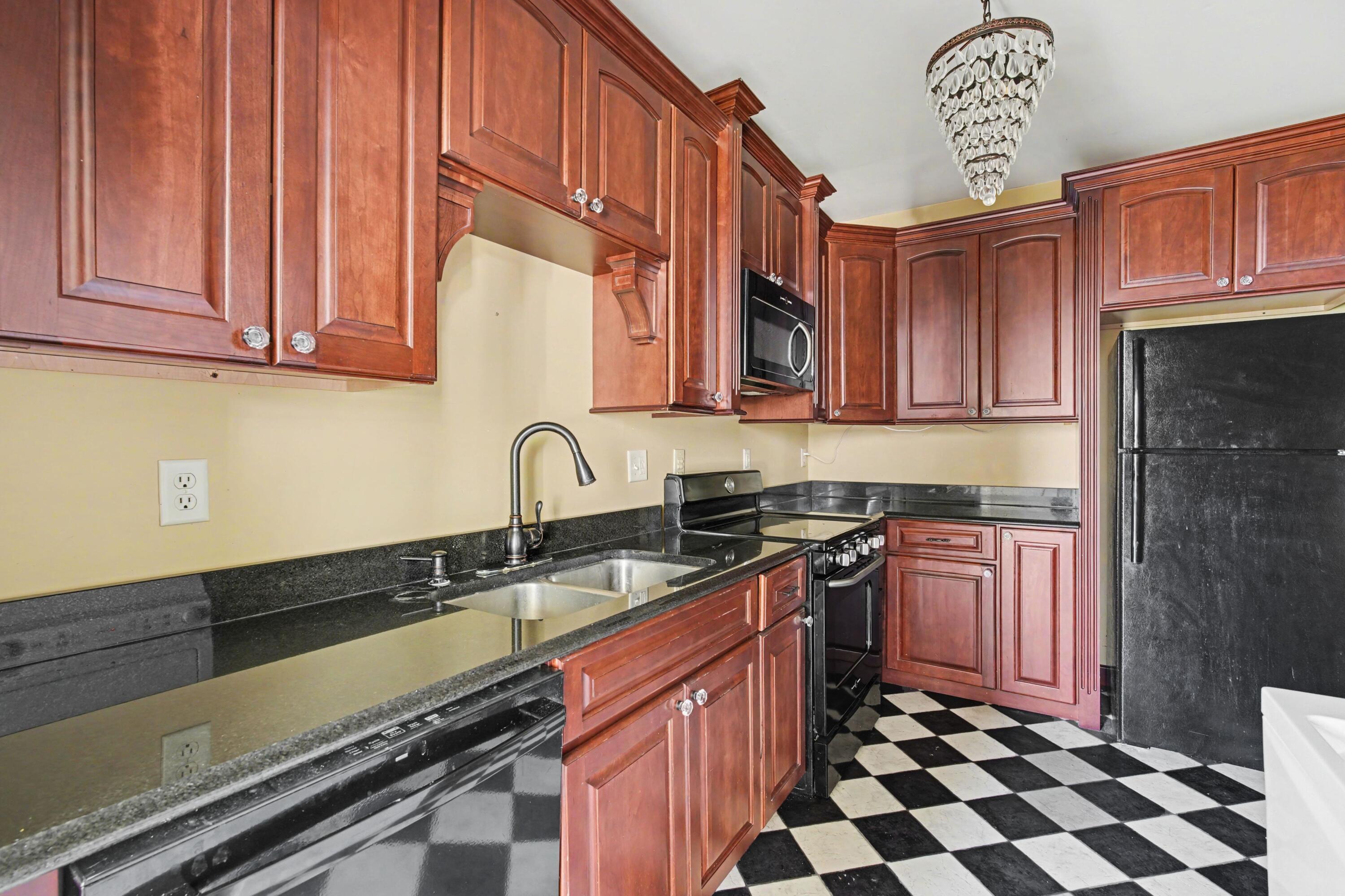 403 Riverside Drive Covington, KY 41011 - Photo 34 of 41
