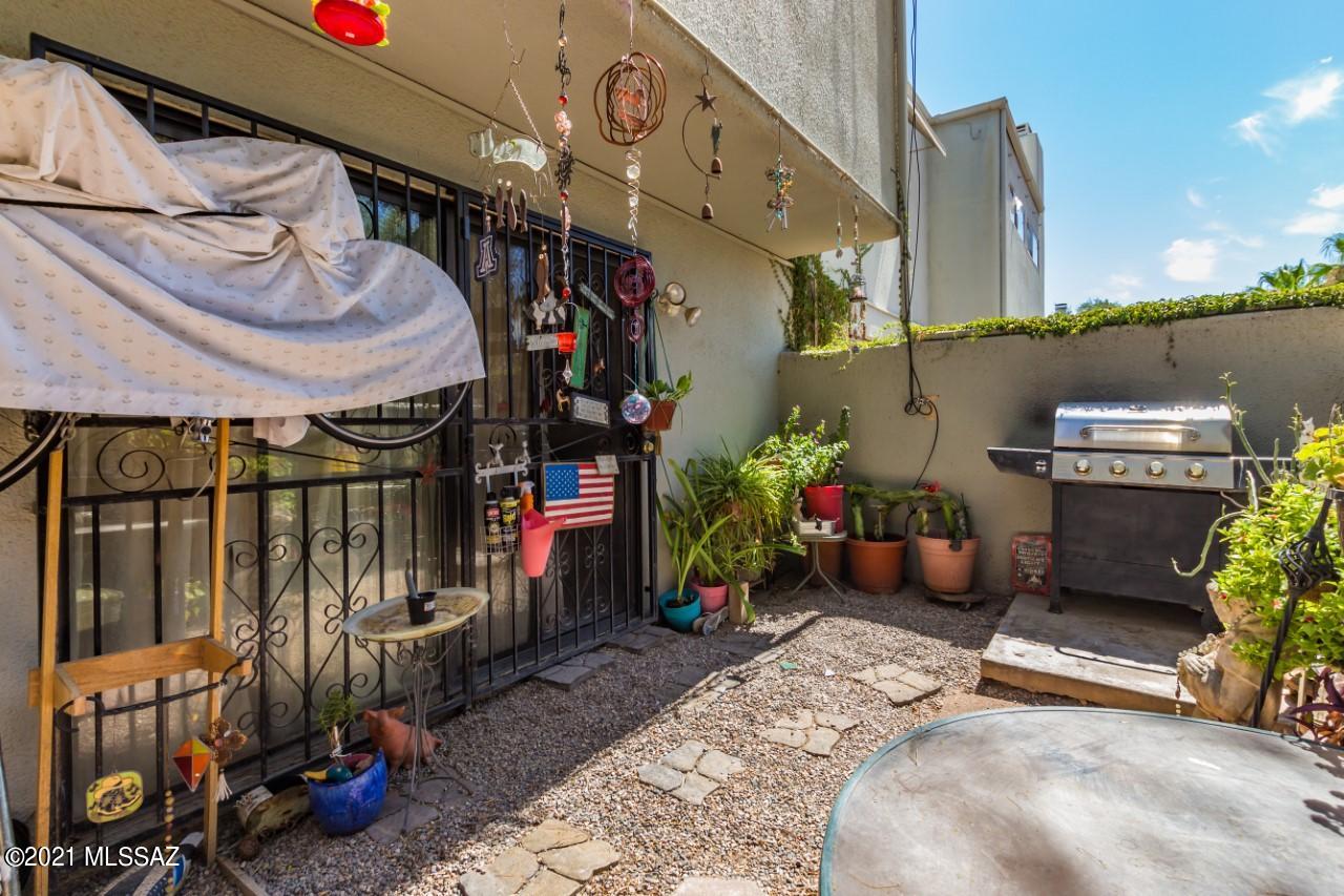 2755 West Anklam Road, Unit D Tucson, AZ 85745 - Photo 17 of 19