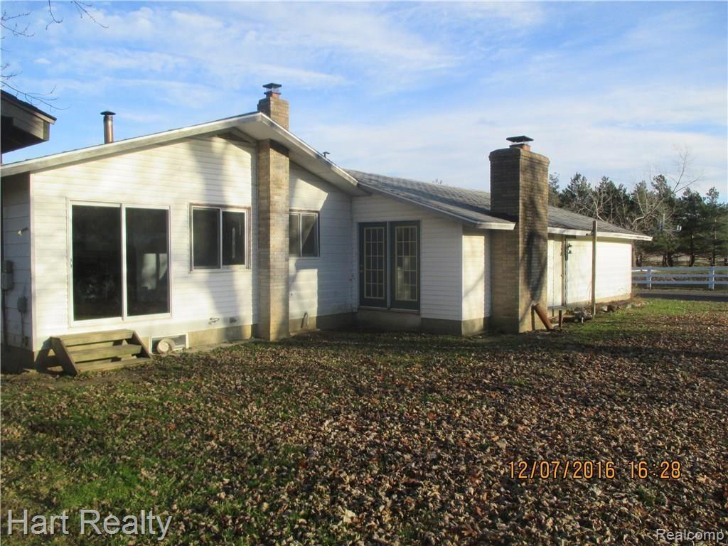 3880 Gosline Road Marlette, MI 48453 - Photo 9 of 22 012.JPG