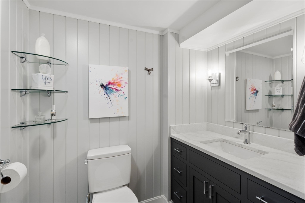818 Long Pond Road Plymouth, MA 02360 - Photo 33 of 42