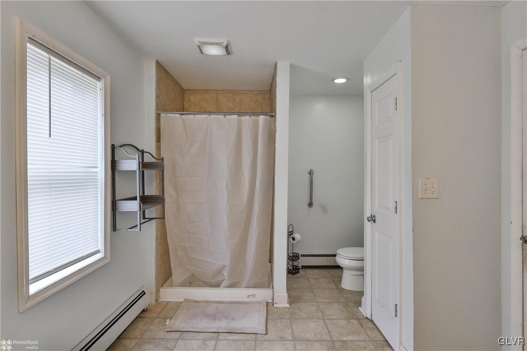 7557 Bell Gate Road Coopersburg, PA 18036 - Photo 11 of 26 Gallery Image 11