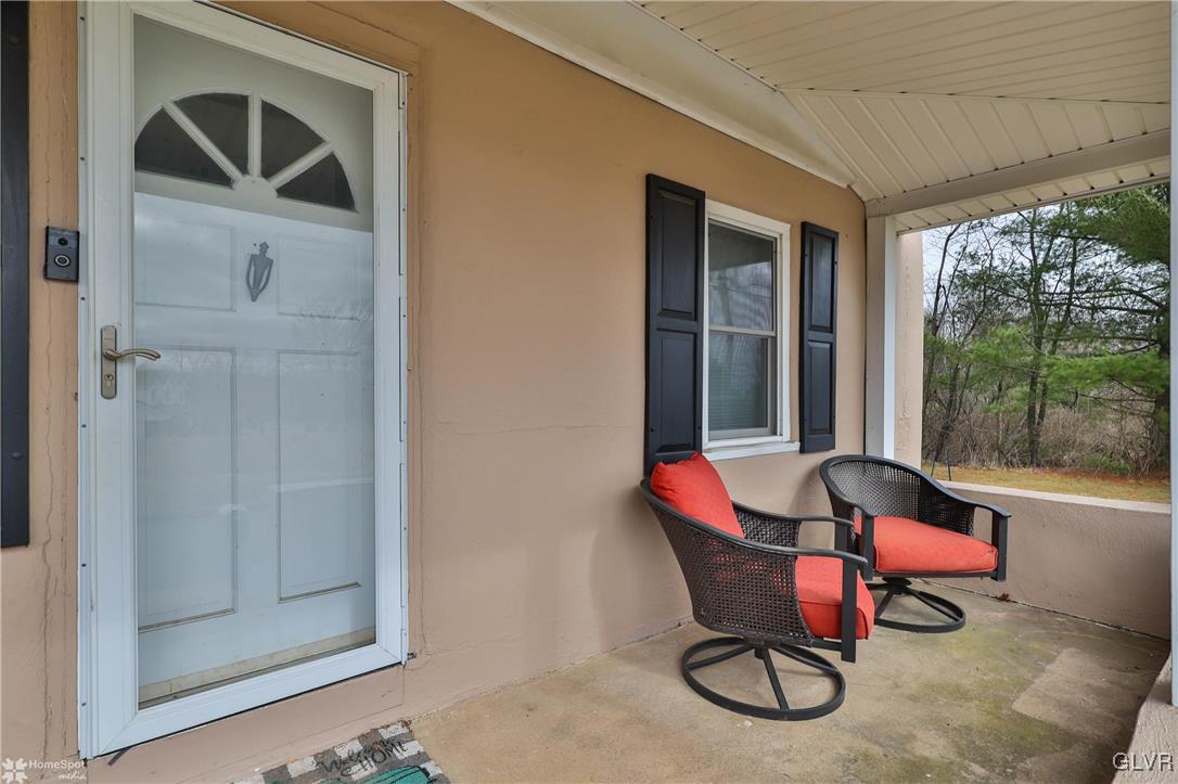 7557 Bell Gate Road Coopersburg, PA 18036 - Photo 2 of 26 Gallery Image 2