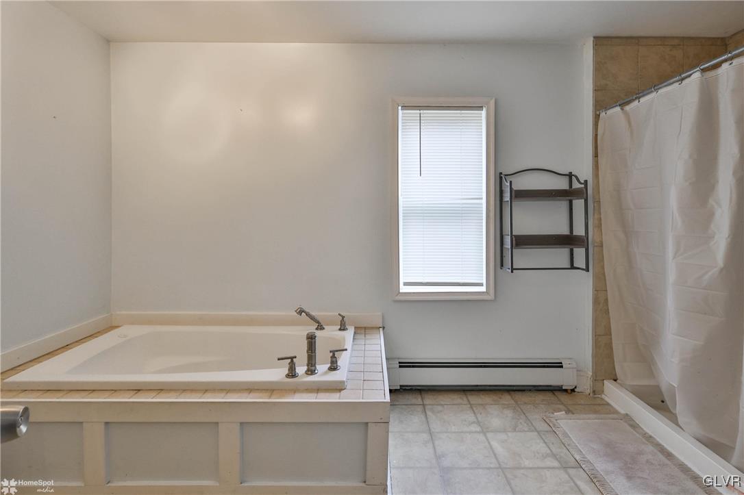 7557 Bell Gate Road Coopersburg, PA 18036 - Photo 10 of 26 Gallery Image 10