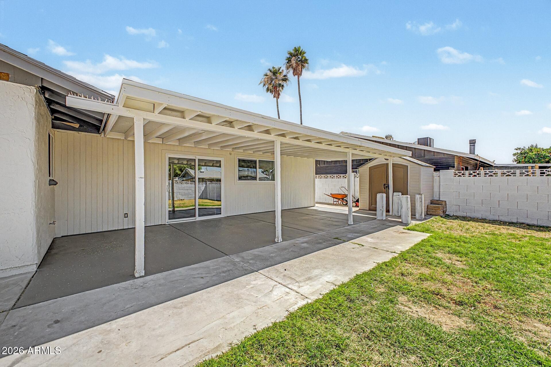 5232 West Hearn Road Glendale, AZ 85306 - Photo 23 of 32 a view of a house with backyard