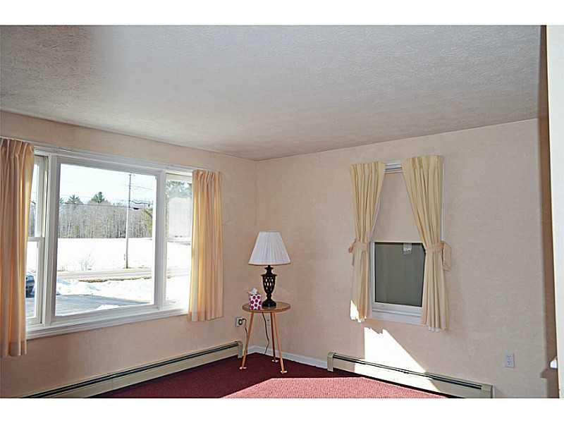 71 Wood Road Gorham, ME 04038 - Photo 7 of 20 Living Room.