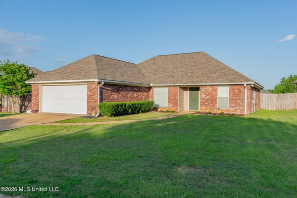 $264,900 | 364 Kings Ridge Circle, Brandon, MS 39047