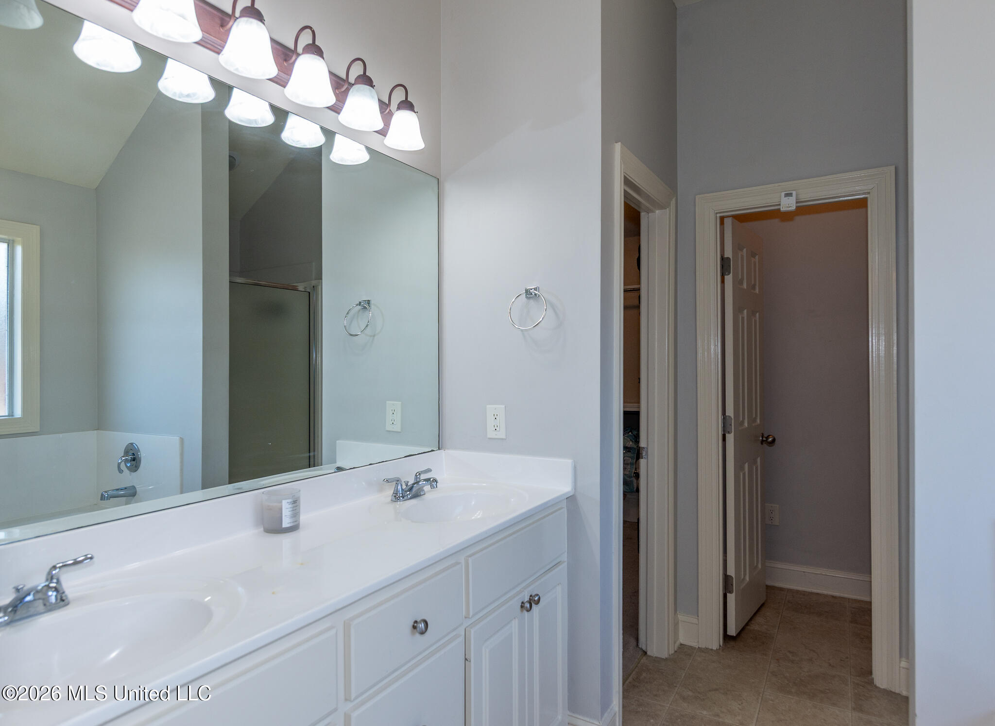 364 Kings Ridge Circle Brandon, MS 39047 - Photo 15 of 30 _DSC9124