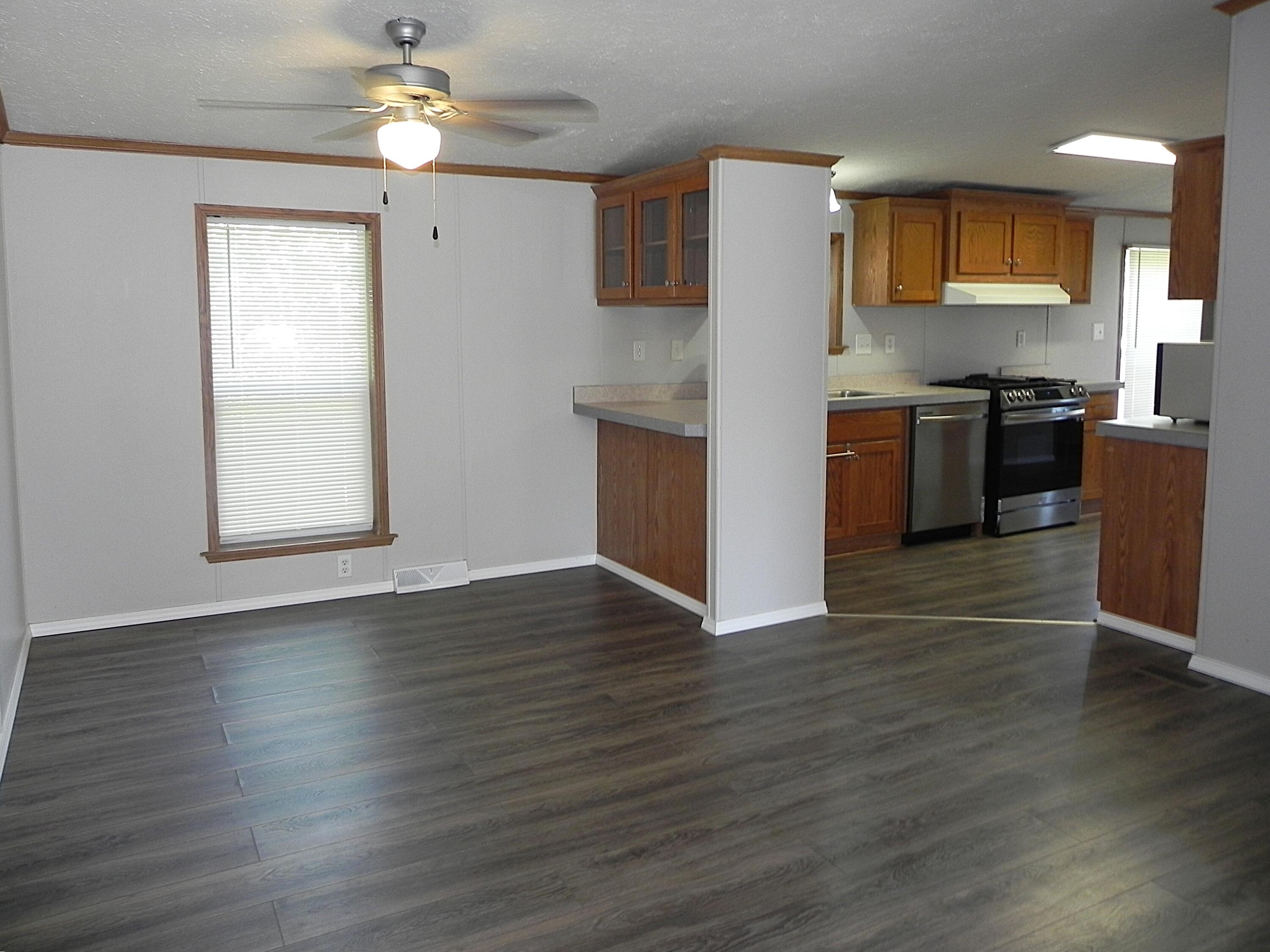 1232 Shiawassee River Road Three Rivers, MI 49093 - Photo 2 of 24 DSCN1912